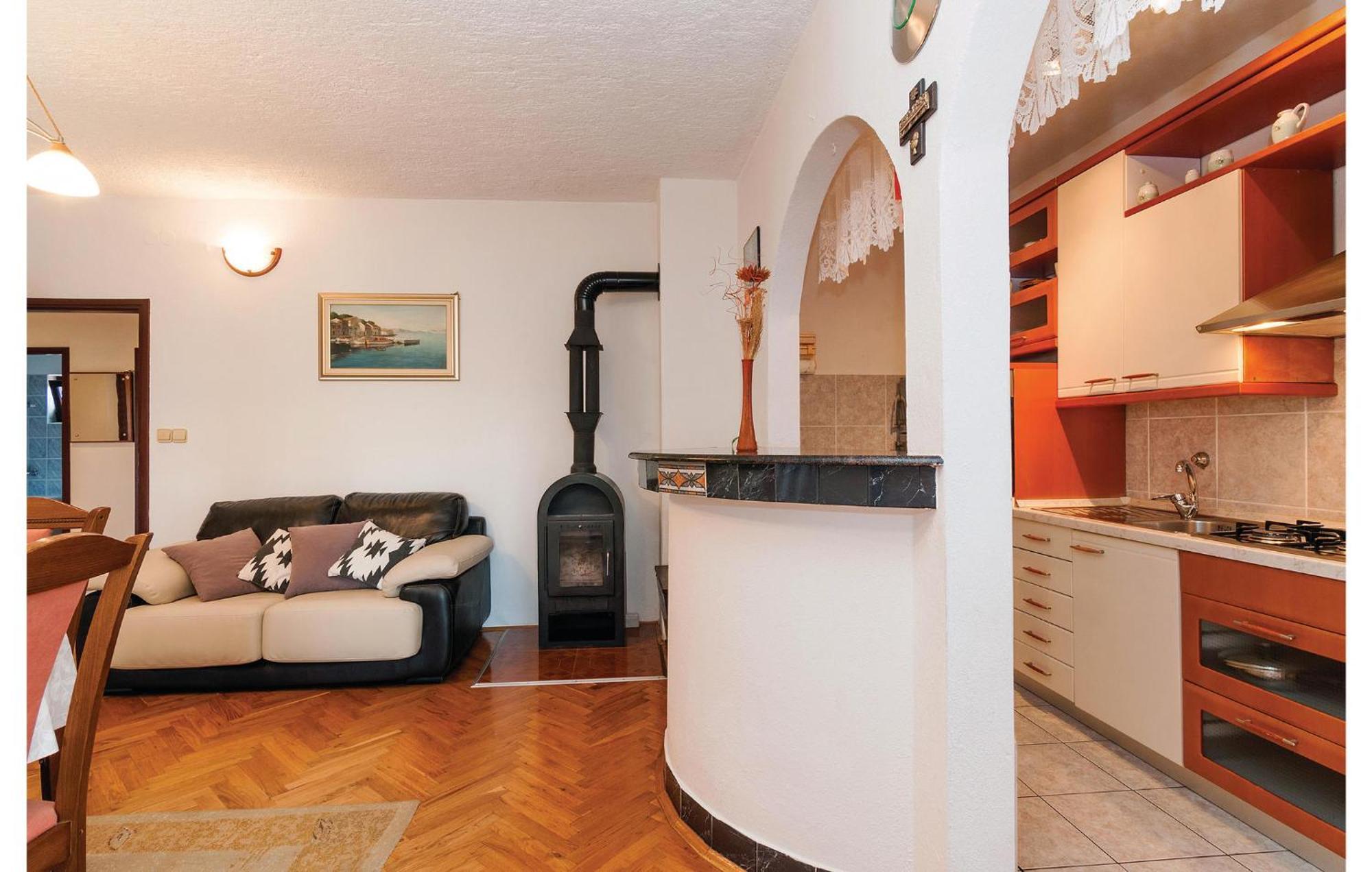 Lovely Apartment In Rovanjska With House Sea View Екстериор снимка
